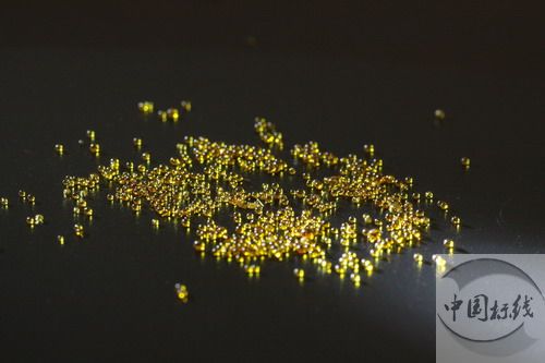 武川汽车零部件车间喷砂处理